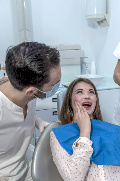Best Holiday Emergency Dentist in Kings Bay Base, GA